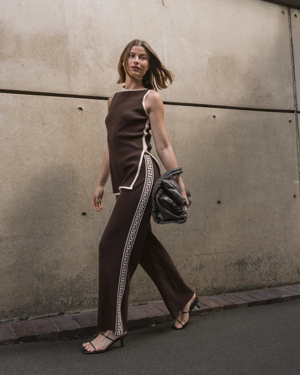 lookbook image shop_this_look_AVdw3f