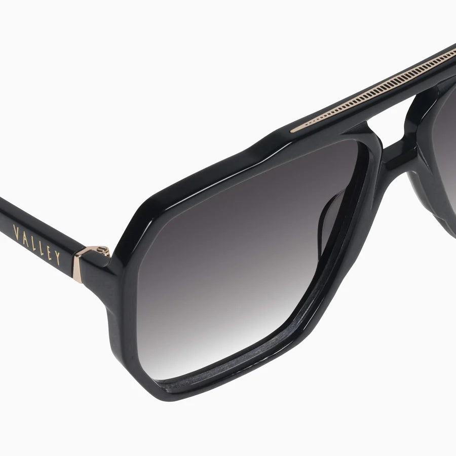 Valley Eyewear - Rodeo - Gloss Black w. Gold Metal / Black Gradient Lens
