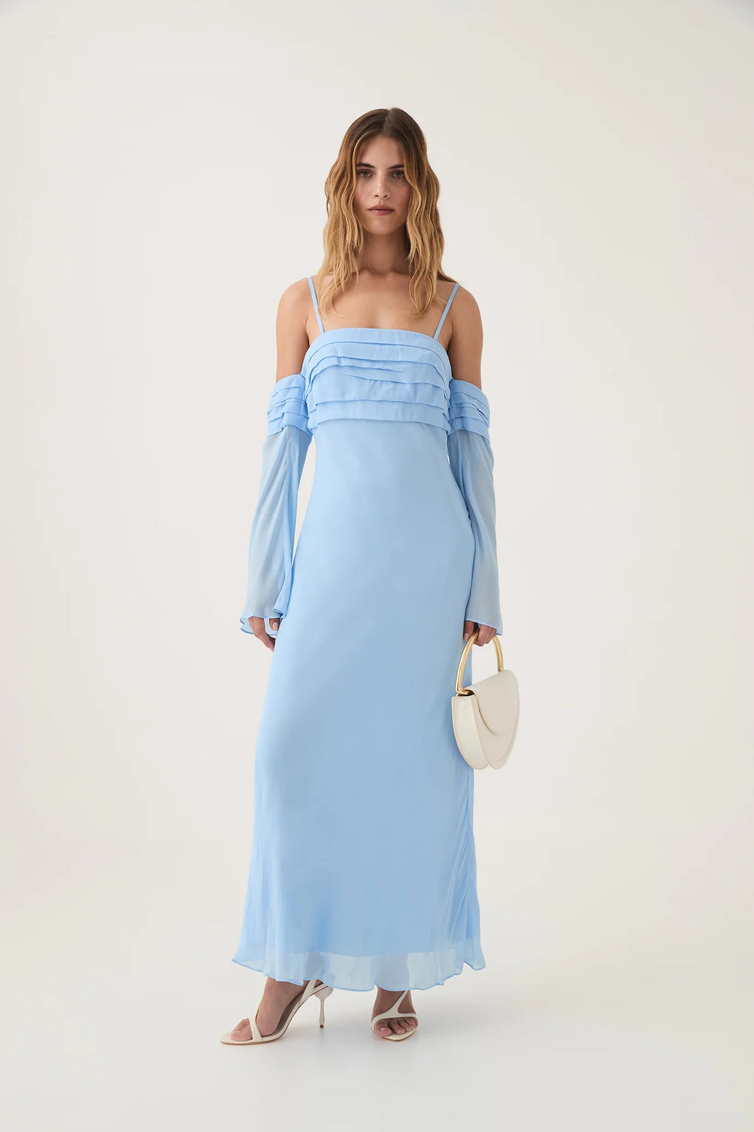 AJE - Minette Chiffon Midi- Blue