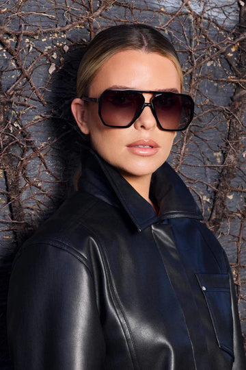 Valley Eyewear - Rodeo - Gloss Black w. Gold Metal / Black Gradient Lens