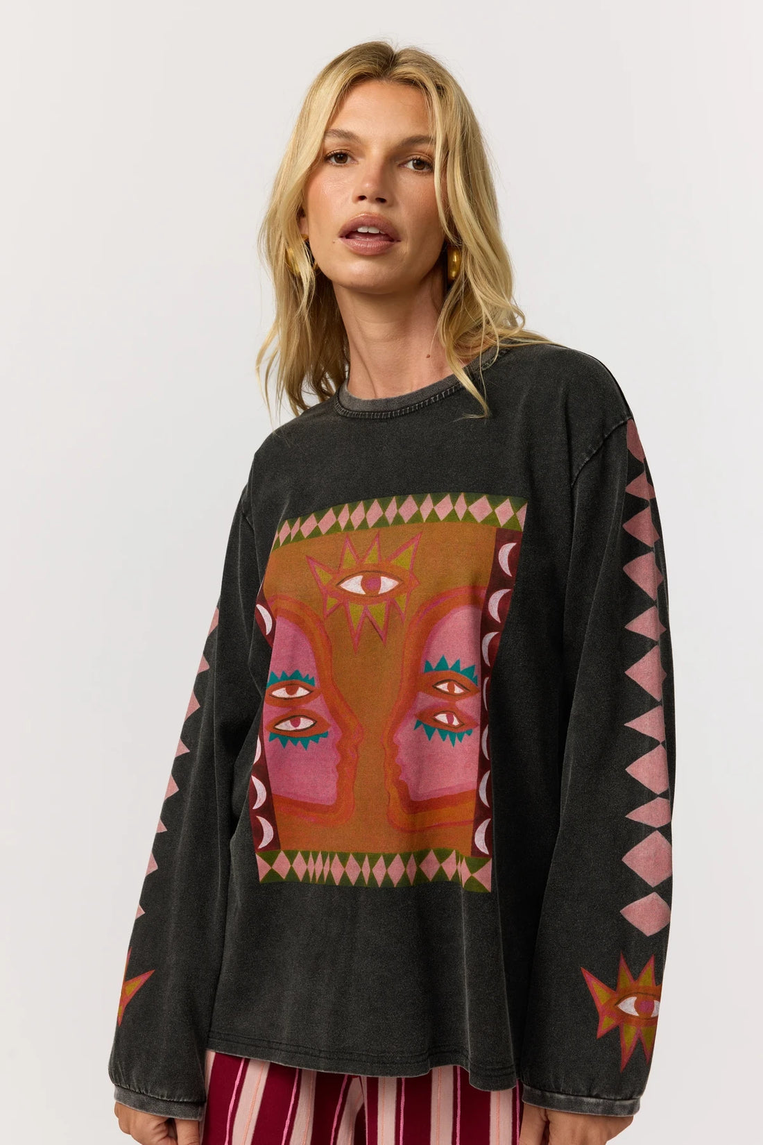 Nine Lives Bazaar - Luna Rosa Long Sleeve Tee - Onyx