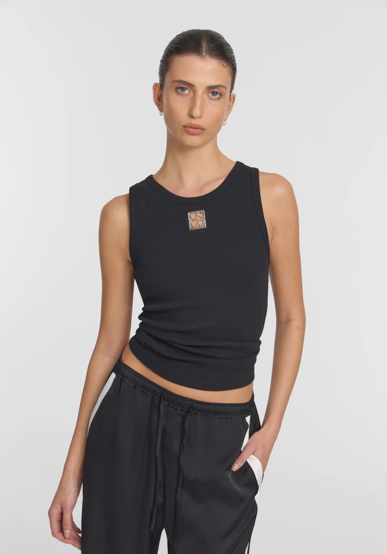 lookbook image shop_this_look_EcLGgQ