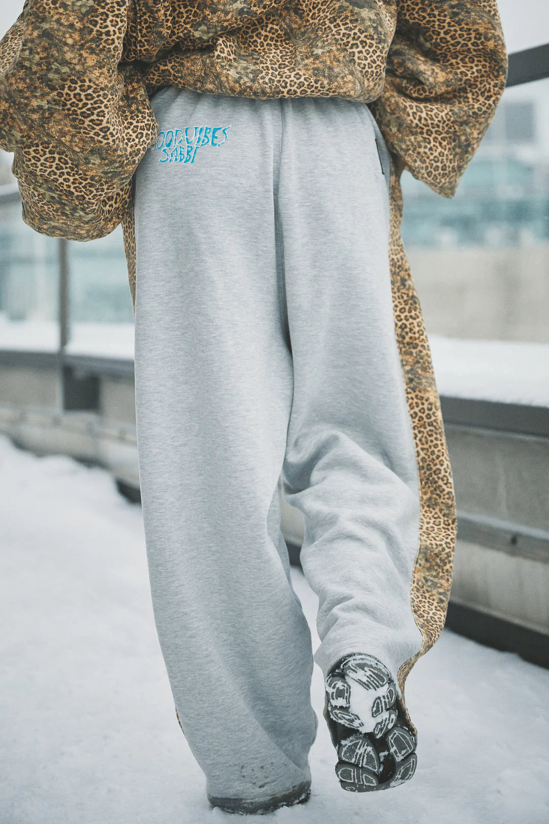 SABBI - Be Happy Wide Leg Sweat Pants - Leopard