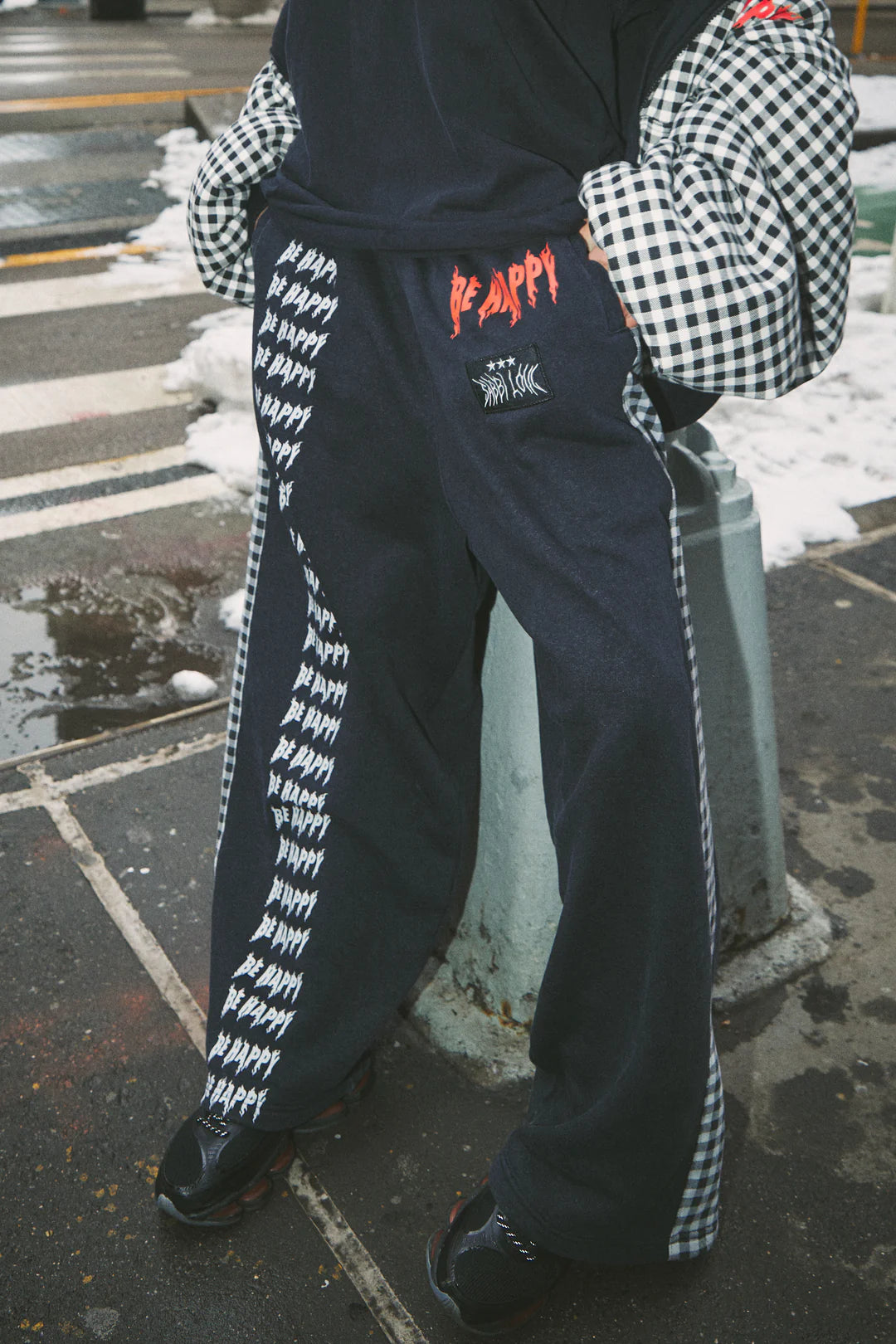 SABBI - Be Happy Wide Leg Sweat Pants - Gingham